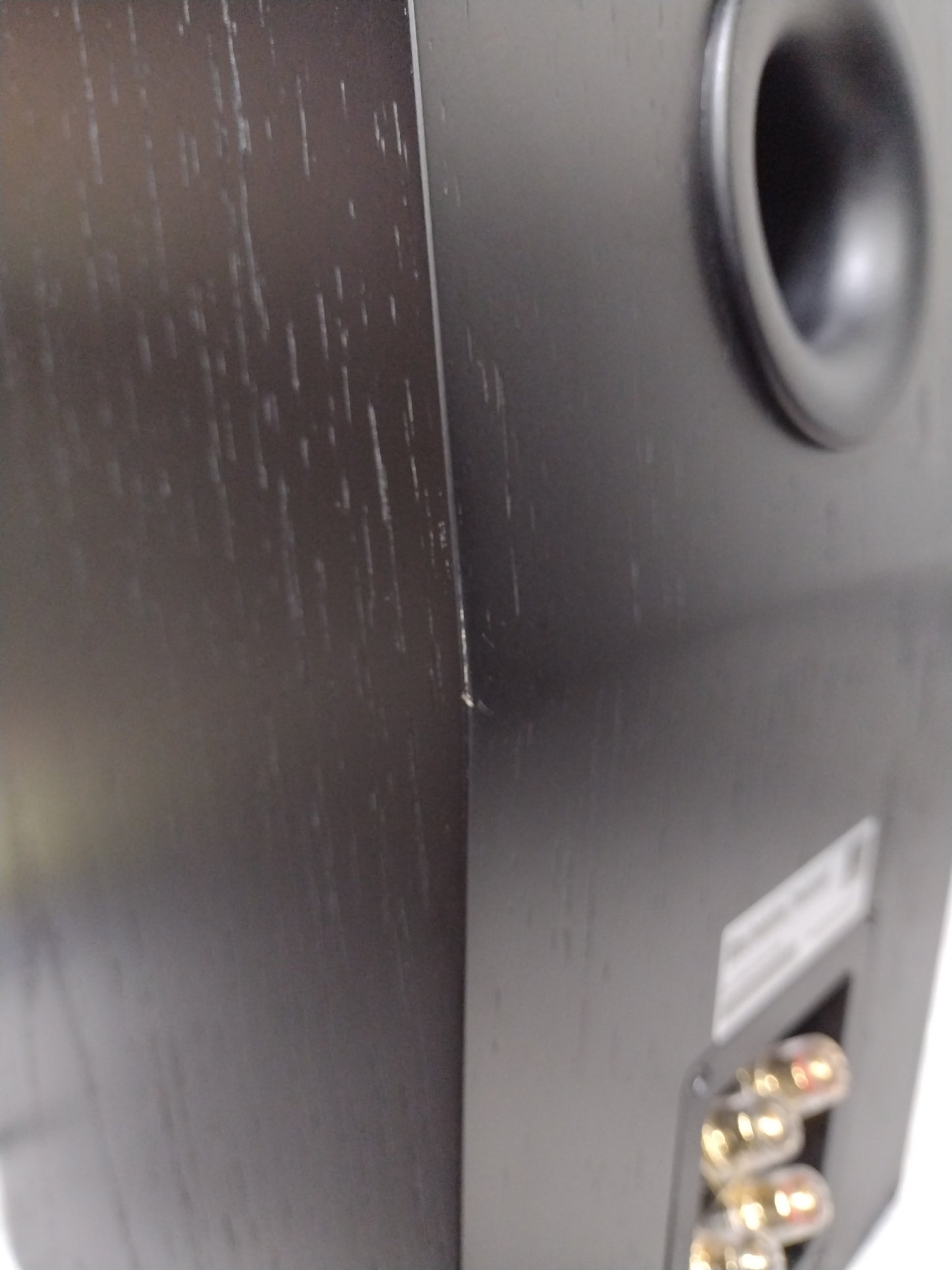 SVS Ultra Evolution Tower - Black Oak - Outlet - 1006